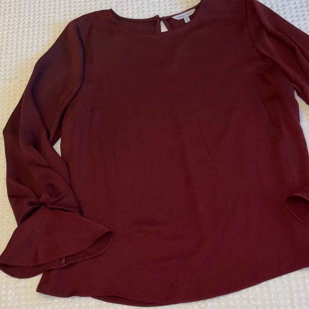 Naked Zebra M Burgundy Blouse Wine Red Round Jewel Neck Long Ruffle Sleeves - Image 7