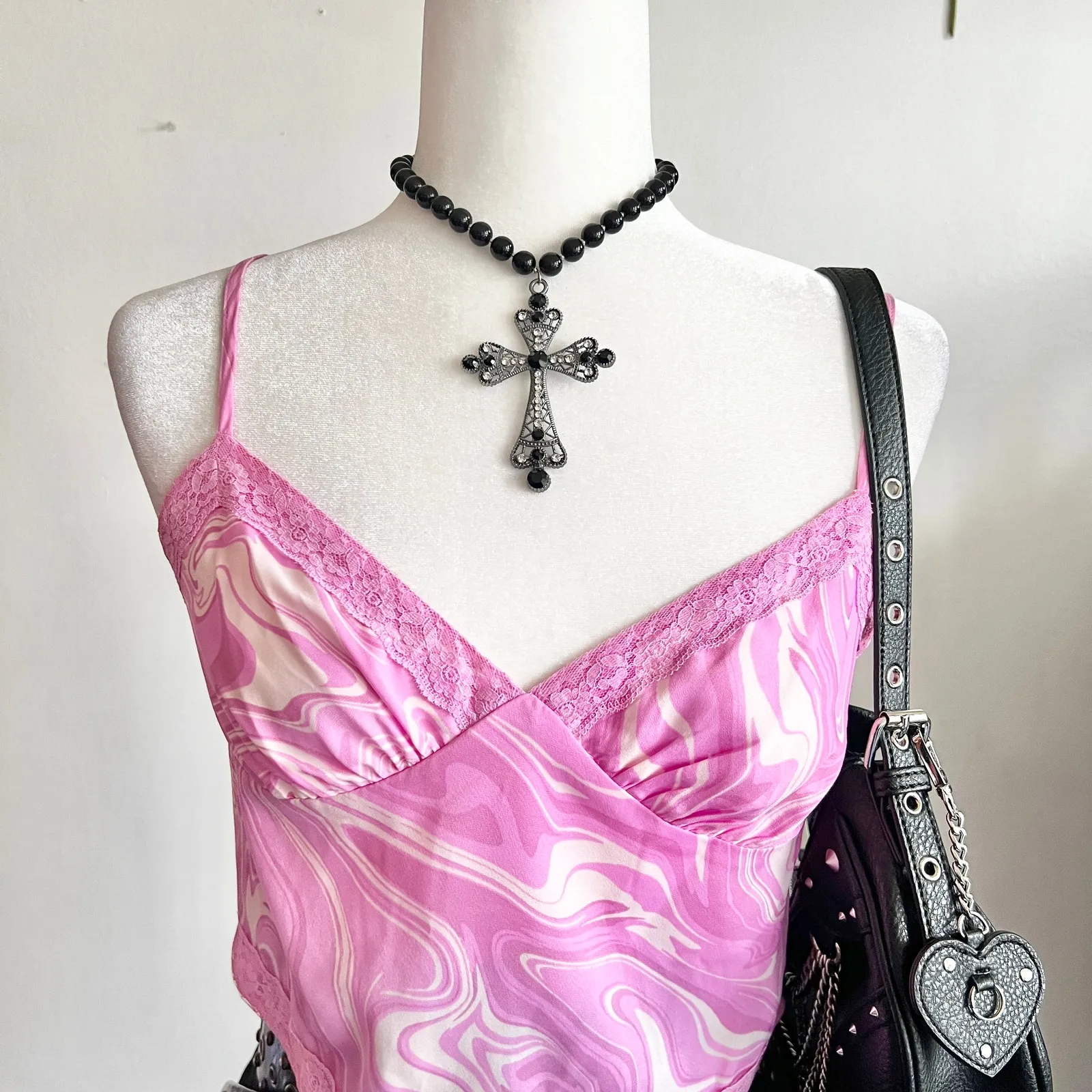 Pink Lace Trim Crop Top, Coquette, Soft Girl, Y2K, Kawaii, Balletcore,‎ Medium - Image 2