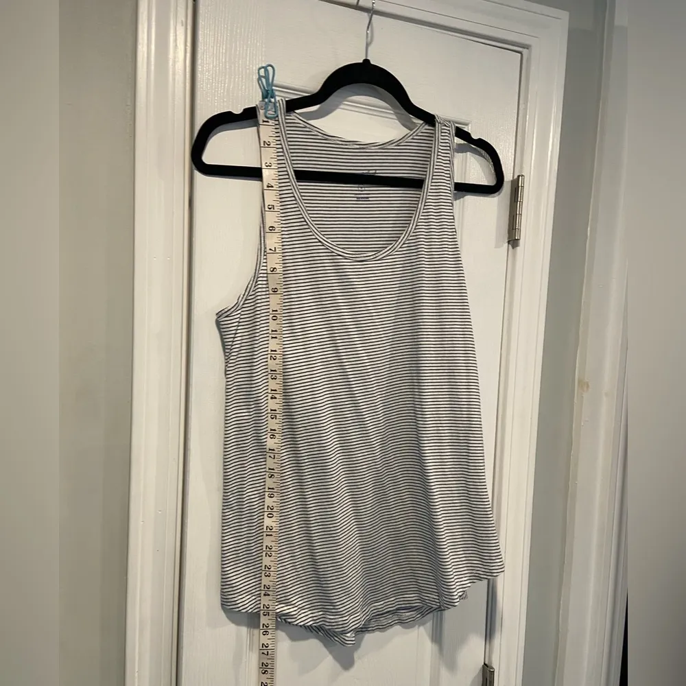 Universal Thread Size M Lafayette Tank Top Racerback Navy White Stripe Round Hem - Image 7