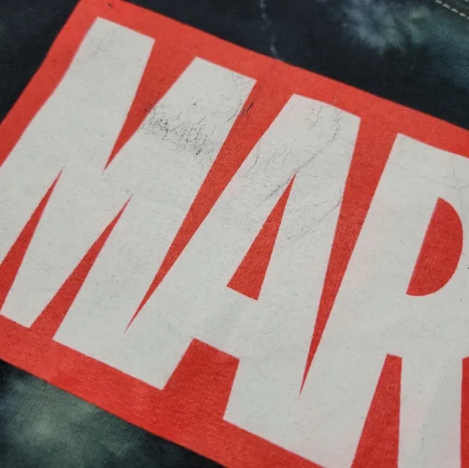 T-Shirt Size Medium Women's Marvel Comics Crop Top Tie Dyed Graphic Print T-Shirt - Image 5