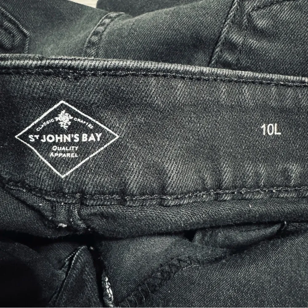 St John’s Bay Women Black Straight Leg Size 10L Classic Crafted Cotton Blend - Image 7