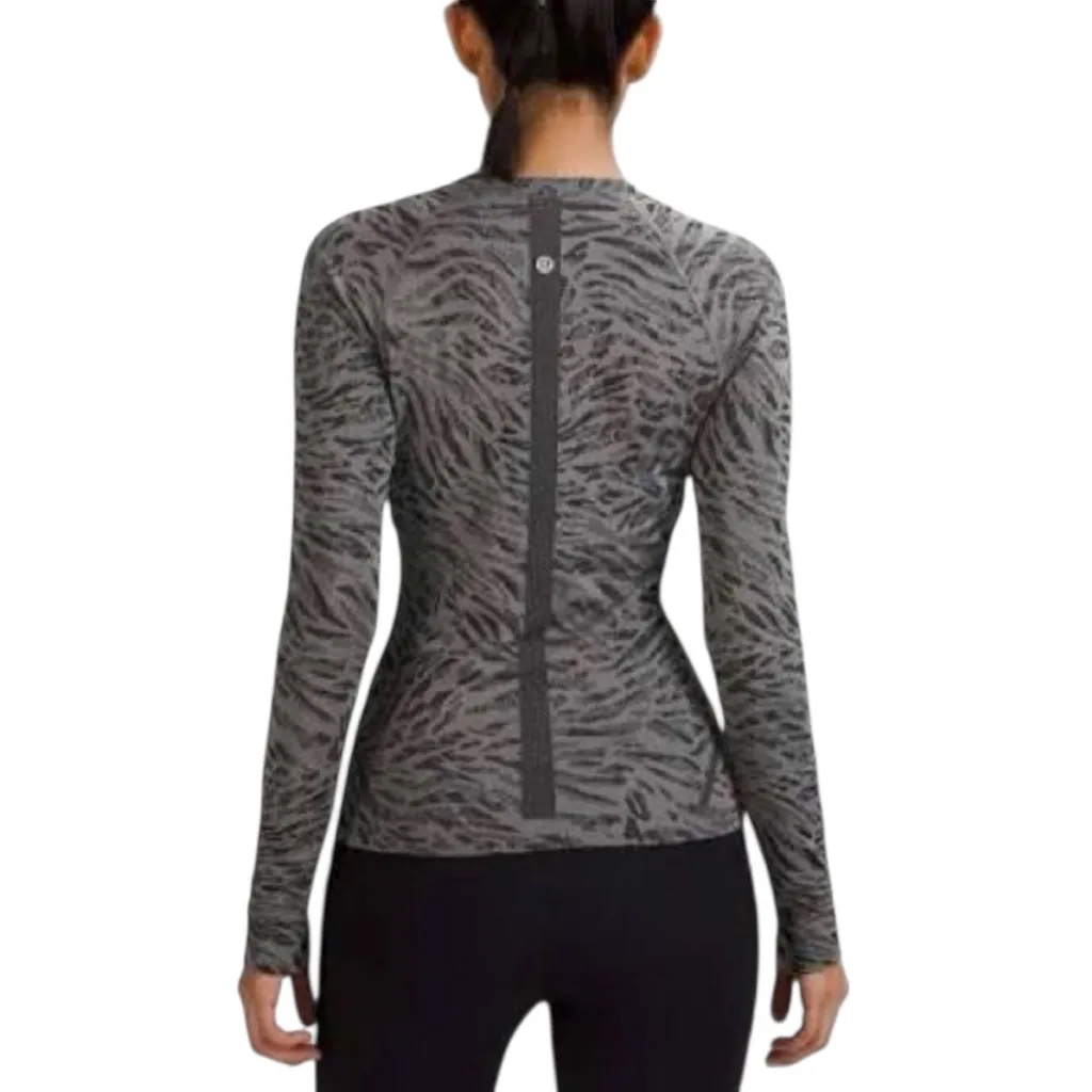 Lululemon - Swiftly Tech Long Sleeve Shirt 2.0 Race Length Animal Print Sz 6 - Image 2
