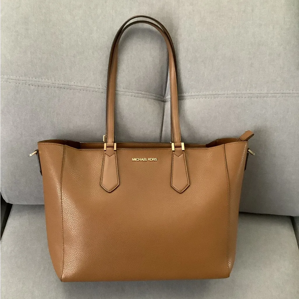 Michael Kors Kimberly tote bag 🌷🌷🌷 - Image 3