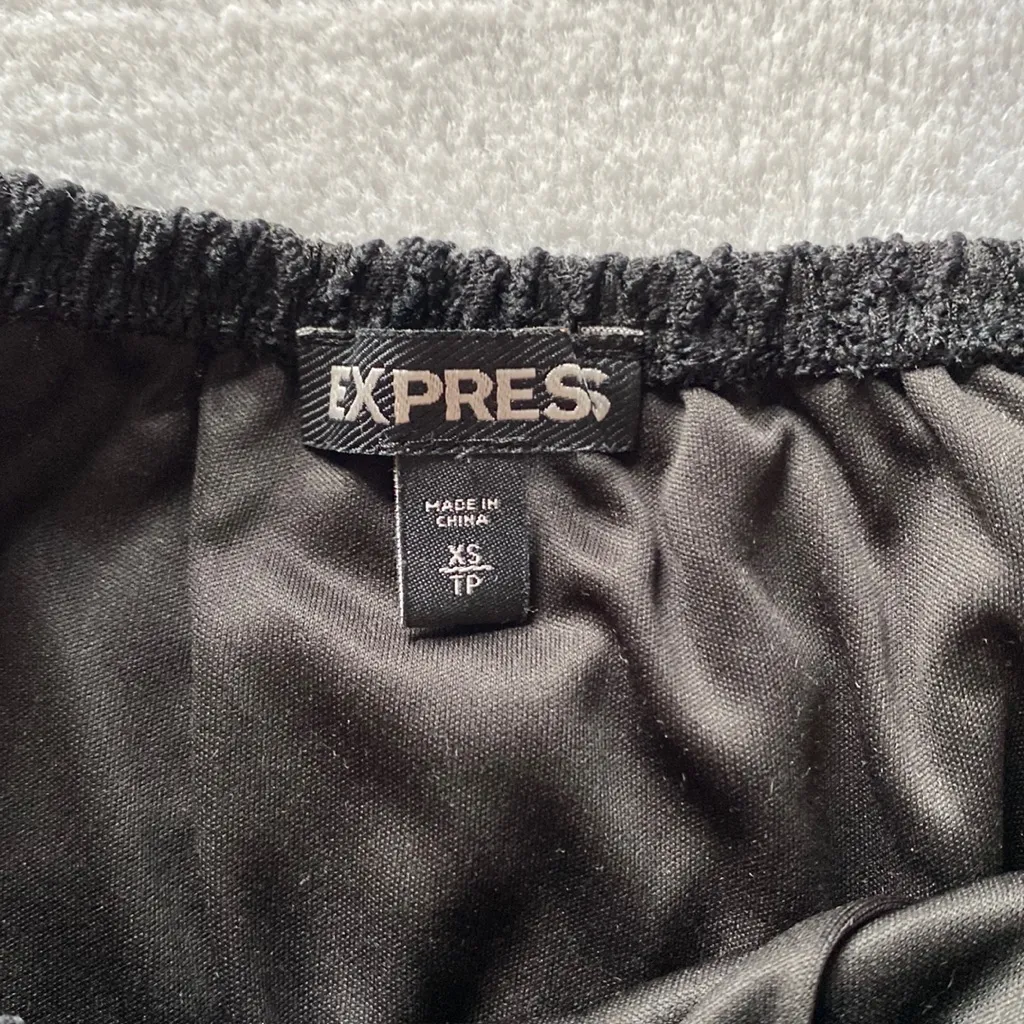 EUC Express Black Off the Shoulder Lace Top, Size Extra Small - Image 4