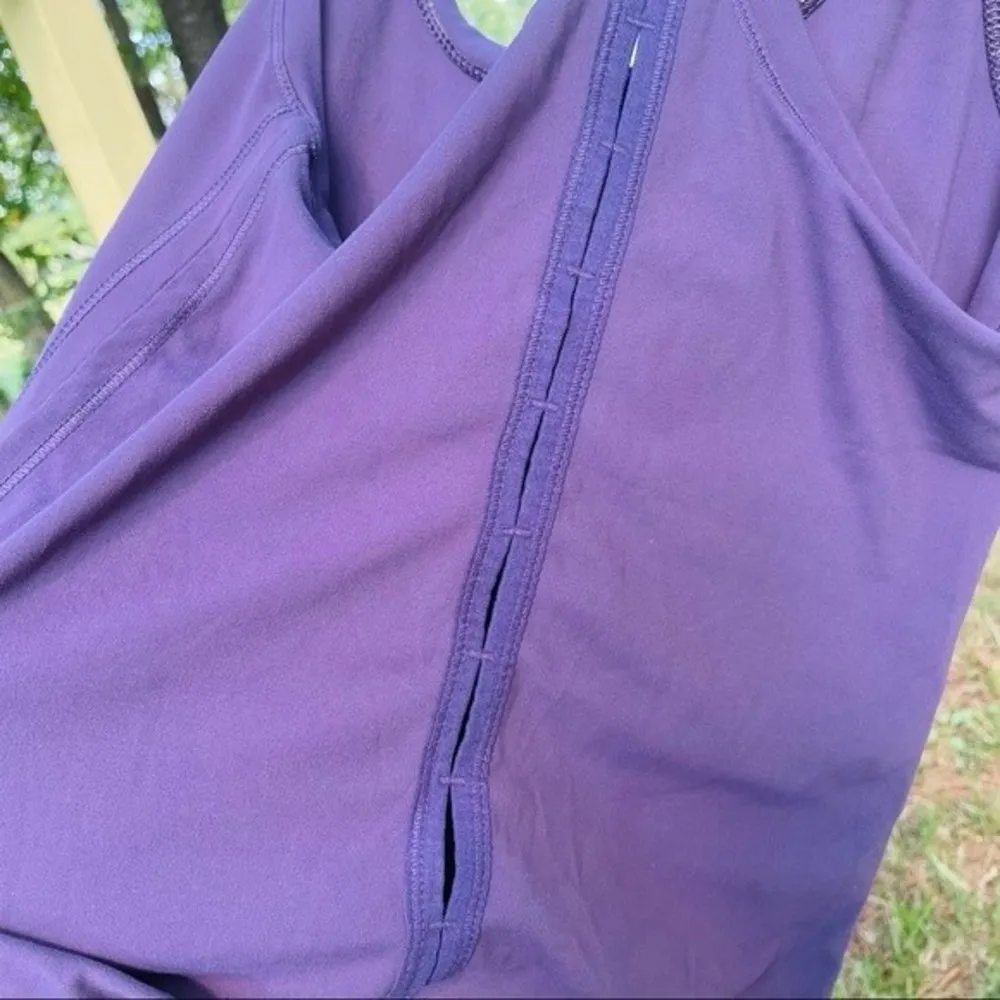 Yogalicious purple racer back workout yoga Tank with a vented back soft stretchy - Image 3