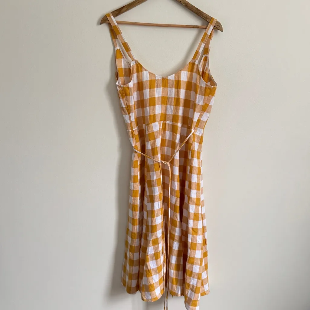 Reformation Beverly Linen Dress in Jeune Size Medium Gingham Yellow Wrap Midi - Image 7