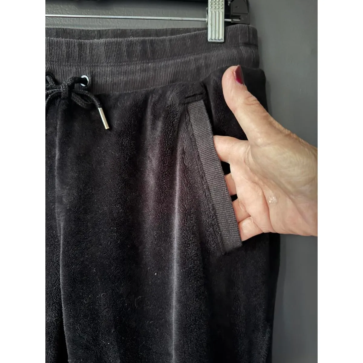 Athleta  Black Velour Sweatpants with Fleece lining and Drawstring Waist - Image 4