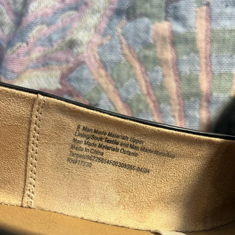 A New Day Black Leather Flats Timeless Slip-On Loafers - Image 7