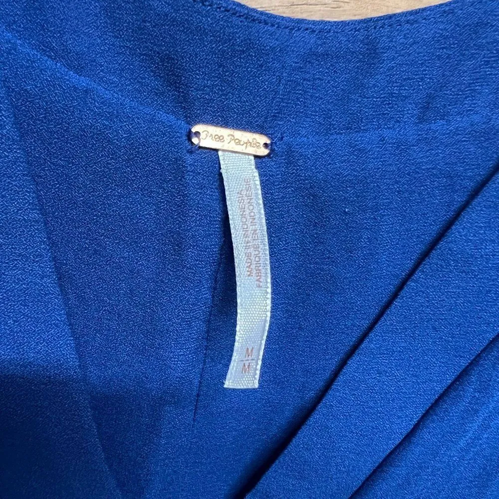 Free people cold shoulder blue blouse M - Image 3