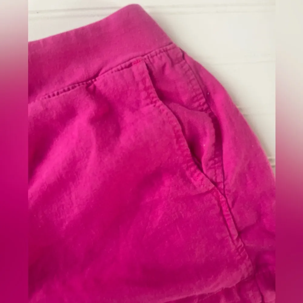 Gap- Womens Size Medium - Image 2