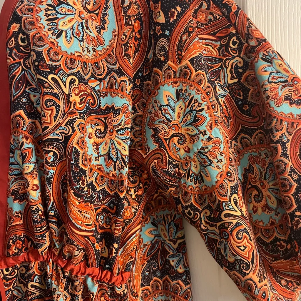 Pleione Front Closure Kimono‎ Type Top - Image 4