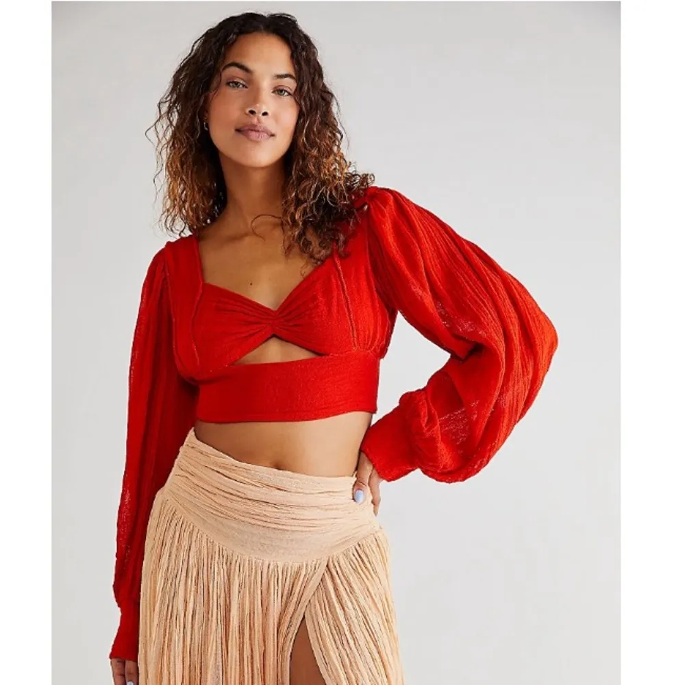 NWT Jens Pirate Booty Red Sunflower Crop Top XS - Image 7