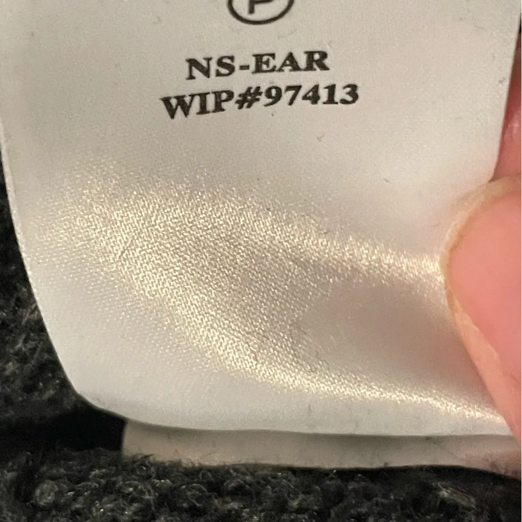 Woolrich Charcoal Gray Knit Sweater L - Image 4