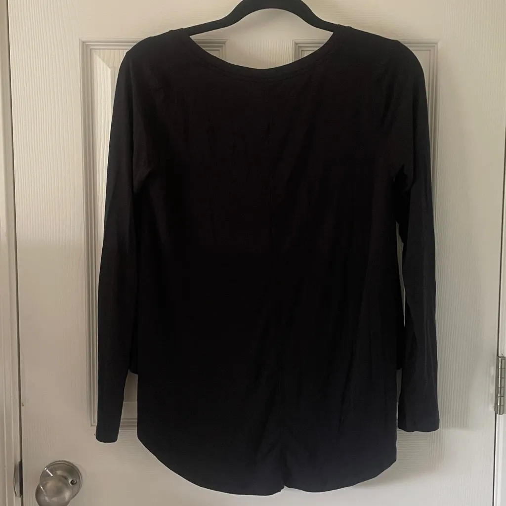 Lululemon Draped Bum Covering Long Sleeve Size 2 Black Excellent Condition - Image 7
