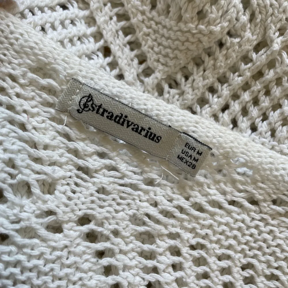 Stradivarius Scallop Trim Knit Sweater Swimsuit Coverup White (Medium) - Image 5