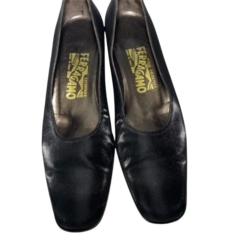 Salvatore Ferragamo Vintage Black Heel Size 8.5 AAA Narrow Material Rhinestone - Image 3