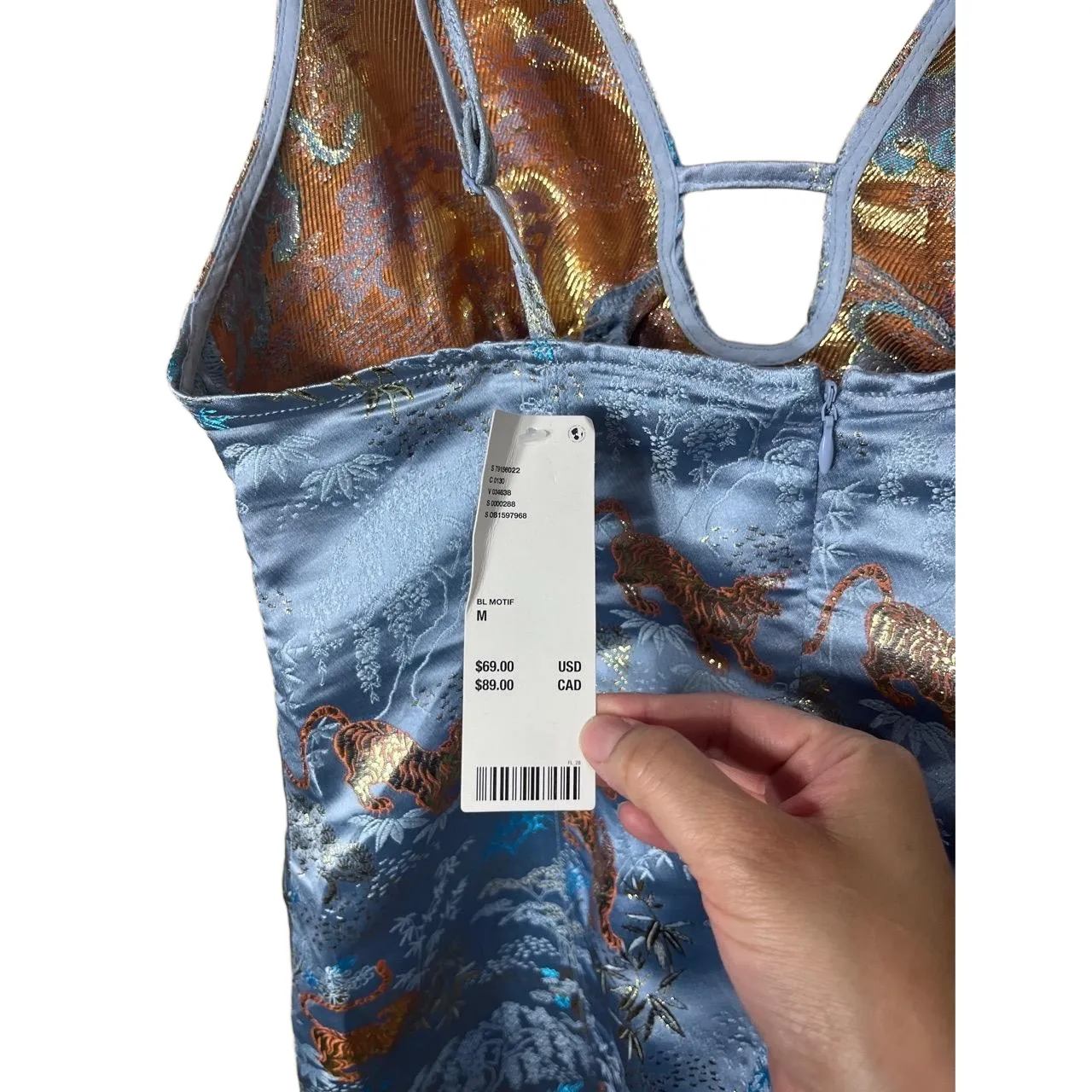 NWT Urban Outfitters Cassie Blue‎ Satin  Embroidered Tigers Mini Dress Medium - Image 6