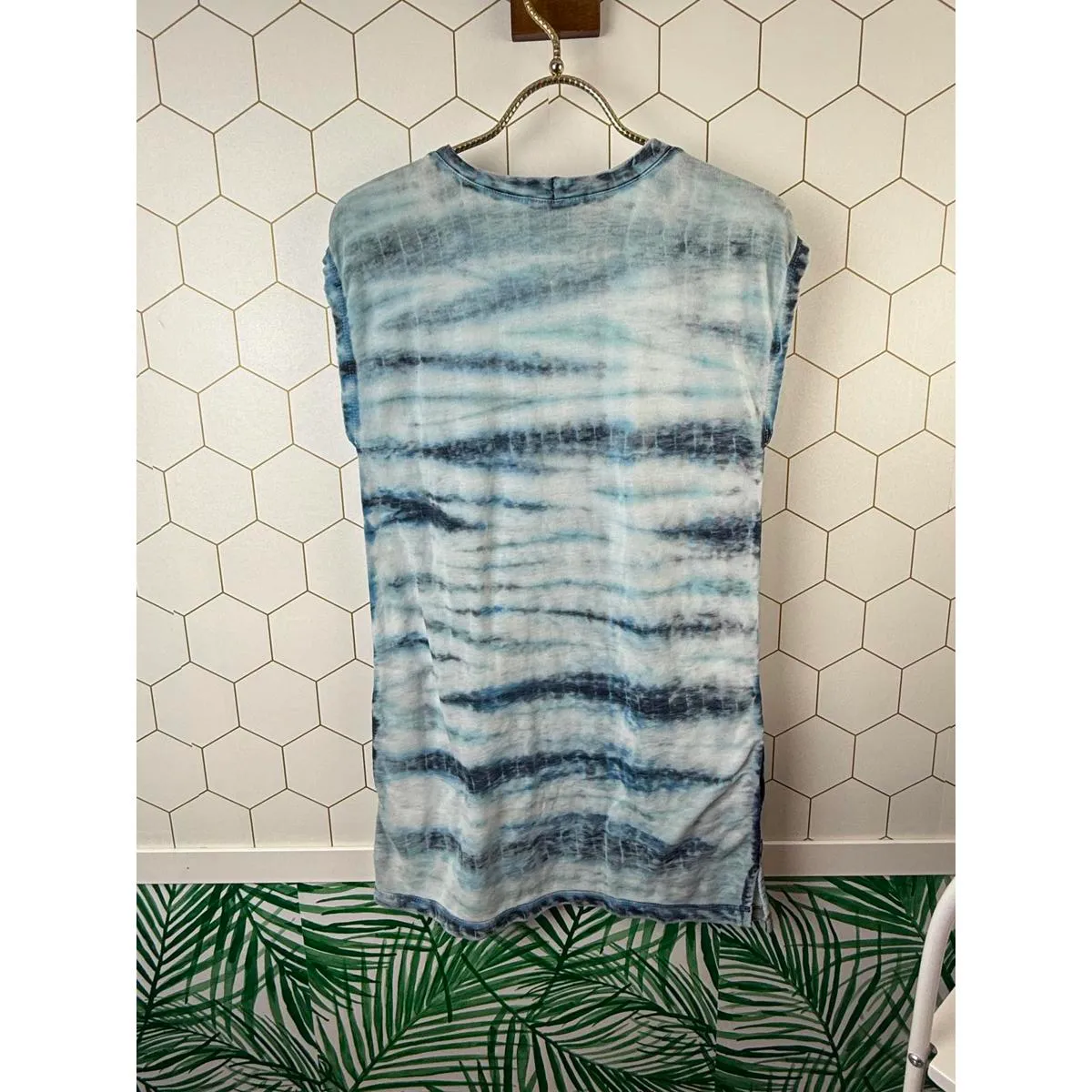 Young Fabulous & Broke Blue Tie-Dye Sleeveless Tunic - Size - 12 - Image 2