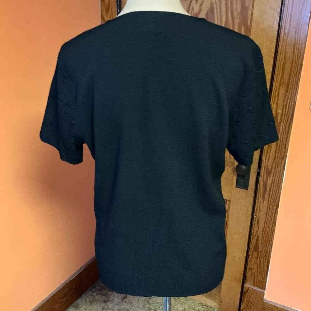 Vtg 90s black embroidered Kathie Lee blouse - Image 11