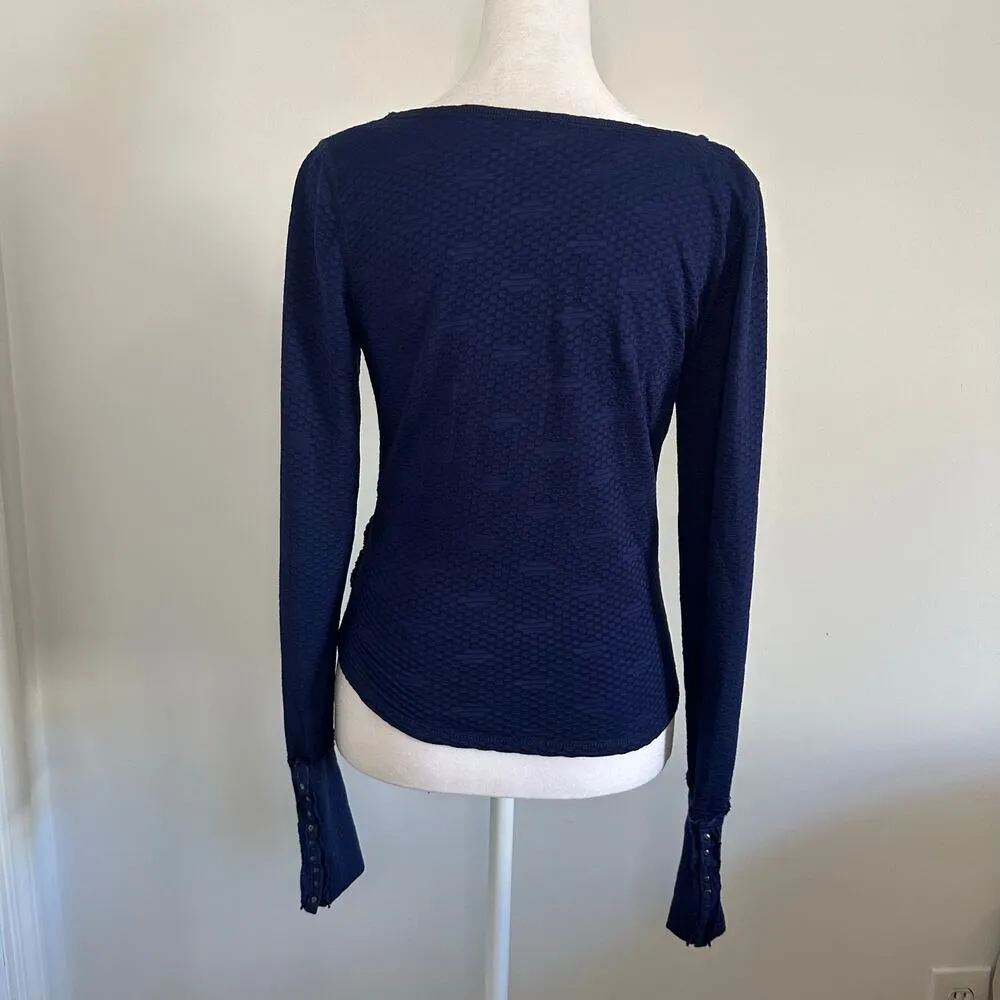 Free People dark blue long sleeve wrap crop top size M - Image 4
