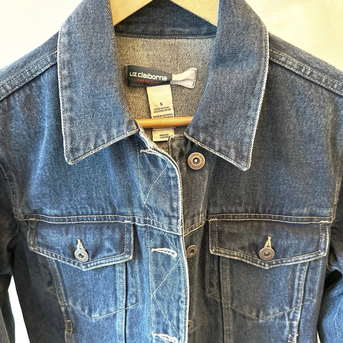 Liz Claiborne Size Small Blue Denim Jacket Button Front - Image 3