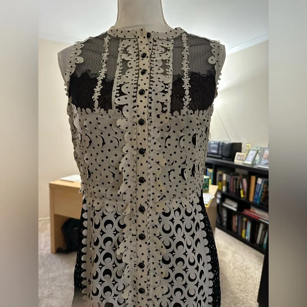 Bequile by BYRON LARS Anthro Lasercut Black Cream Bodycon Dress Sz 4 - Image 13
