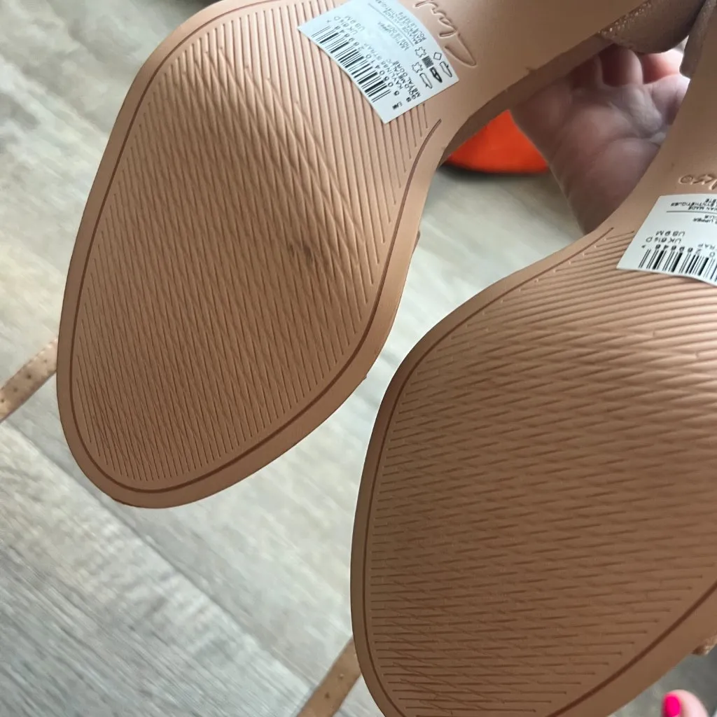 NWOT Clarks heel sandals size 9 - Image 12