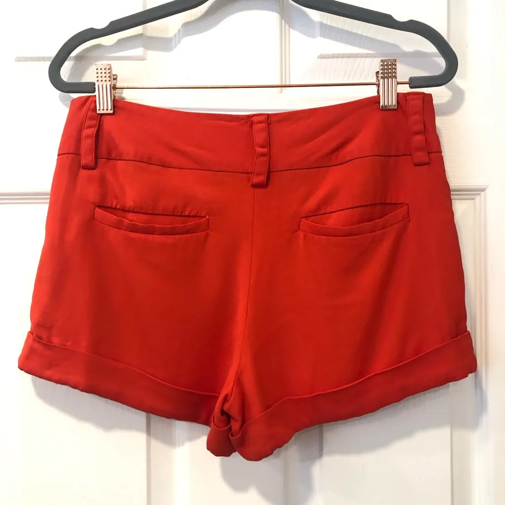 Alice + Olivia  Red Women's Shorts - Image 2