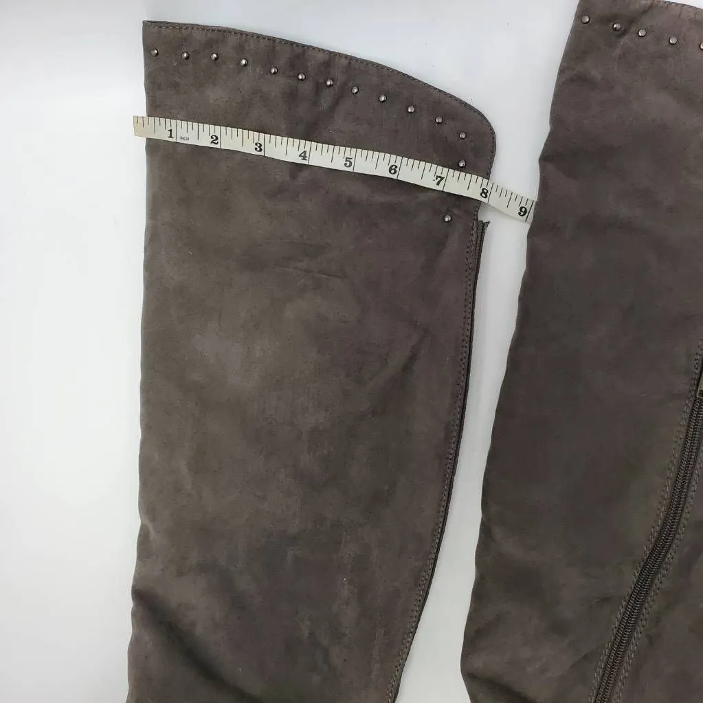 Lime Light Joaquin Faux Suede Studded Knee High Tall Gray Riding Boots Size 9 Brown - Image 3