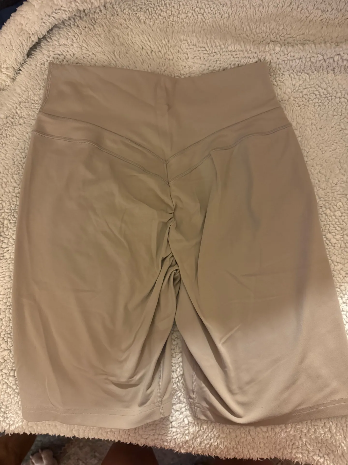 Gymshark x Whitney Shorts Biker - Image 2