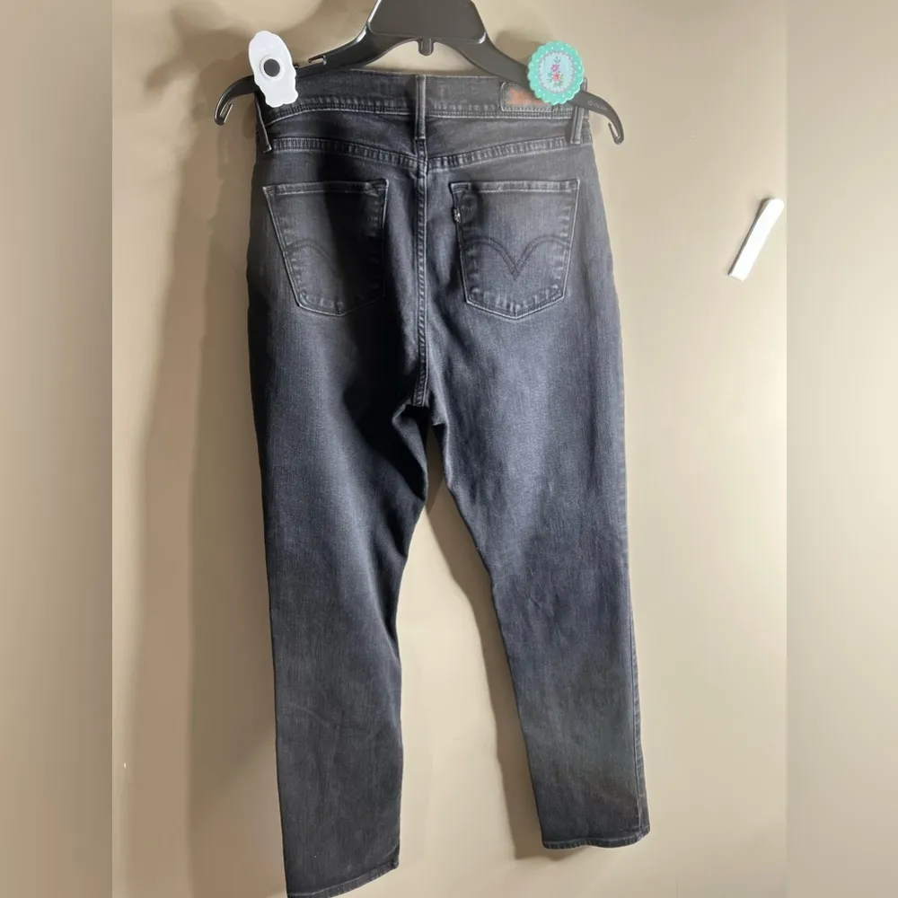 Levi’s 512 perfectly slimming skinny leg jeans size 8 - Image 6