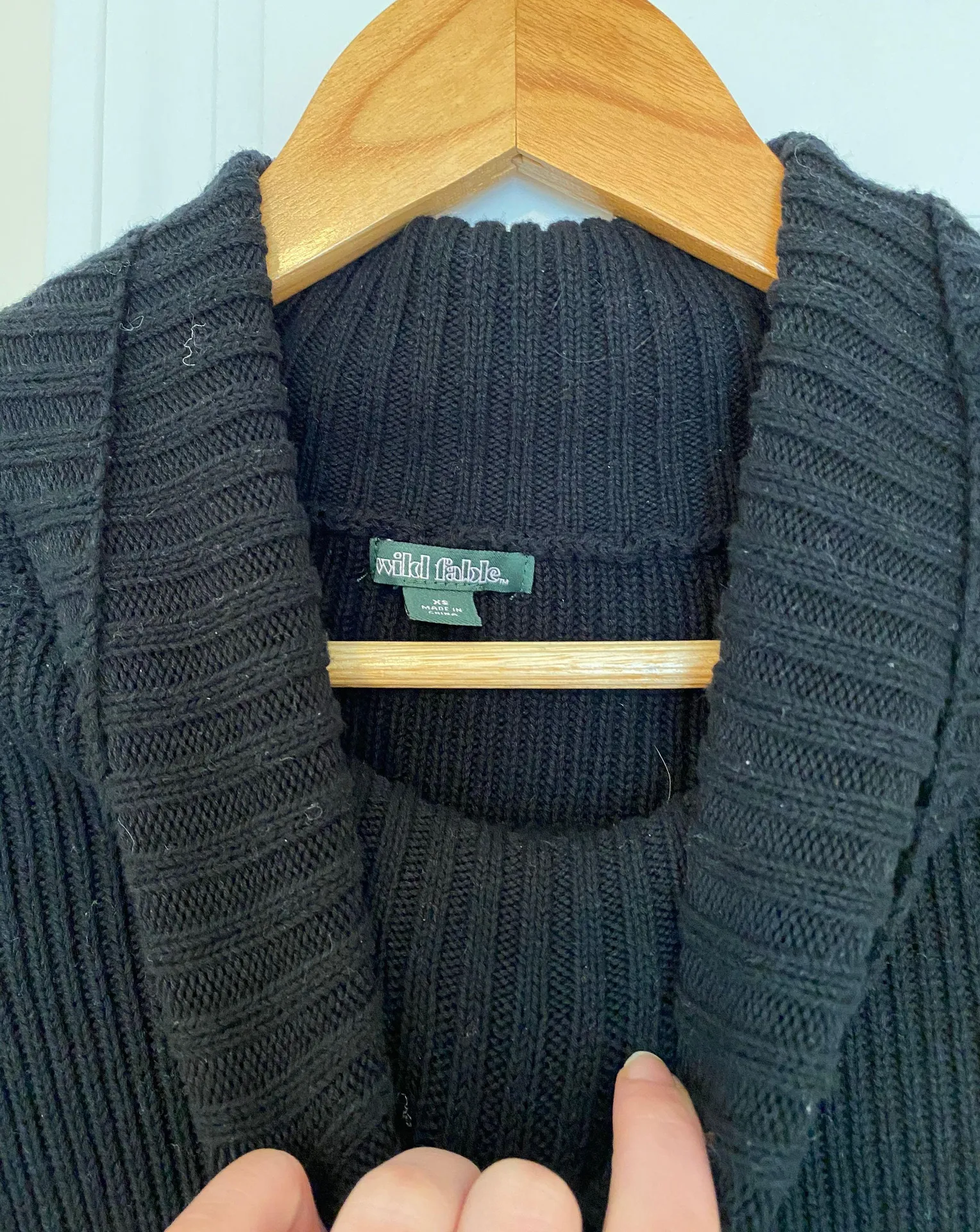 Black Cropped Turtle Neck Sweater - Image 3