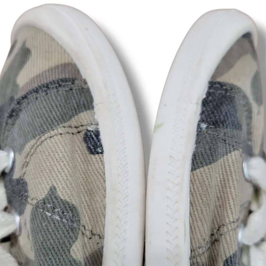 New Torrid Shoes Size 7 US Women's TORRID Riley Ruched Shoes Camouflage Sneakers Women's Shoes - Image 7