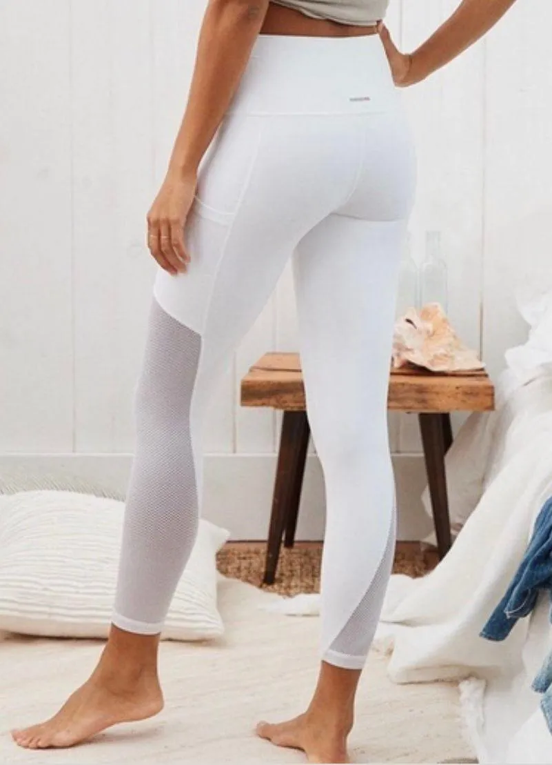 Aerie White 7/8 Leggings - Image 2