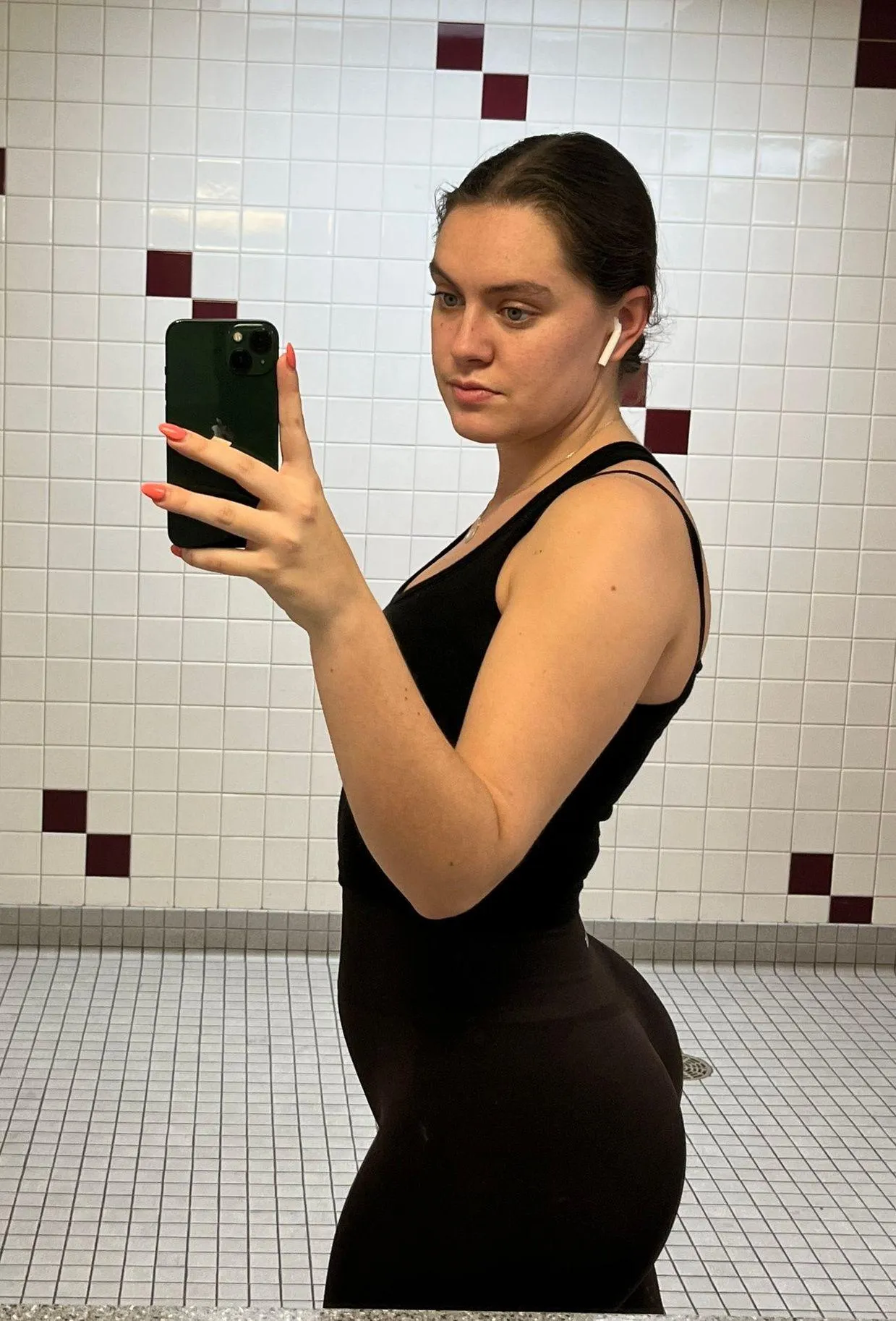 Alphalete Leggings - Image 4