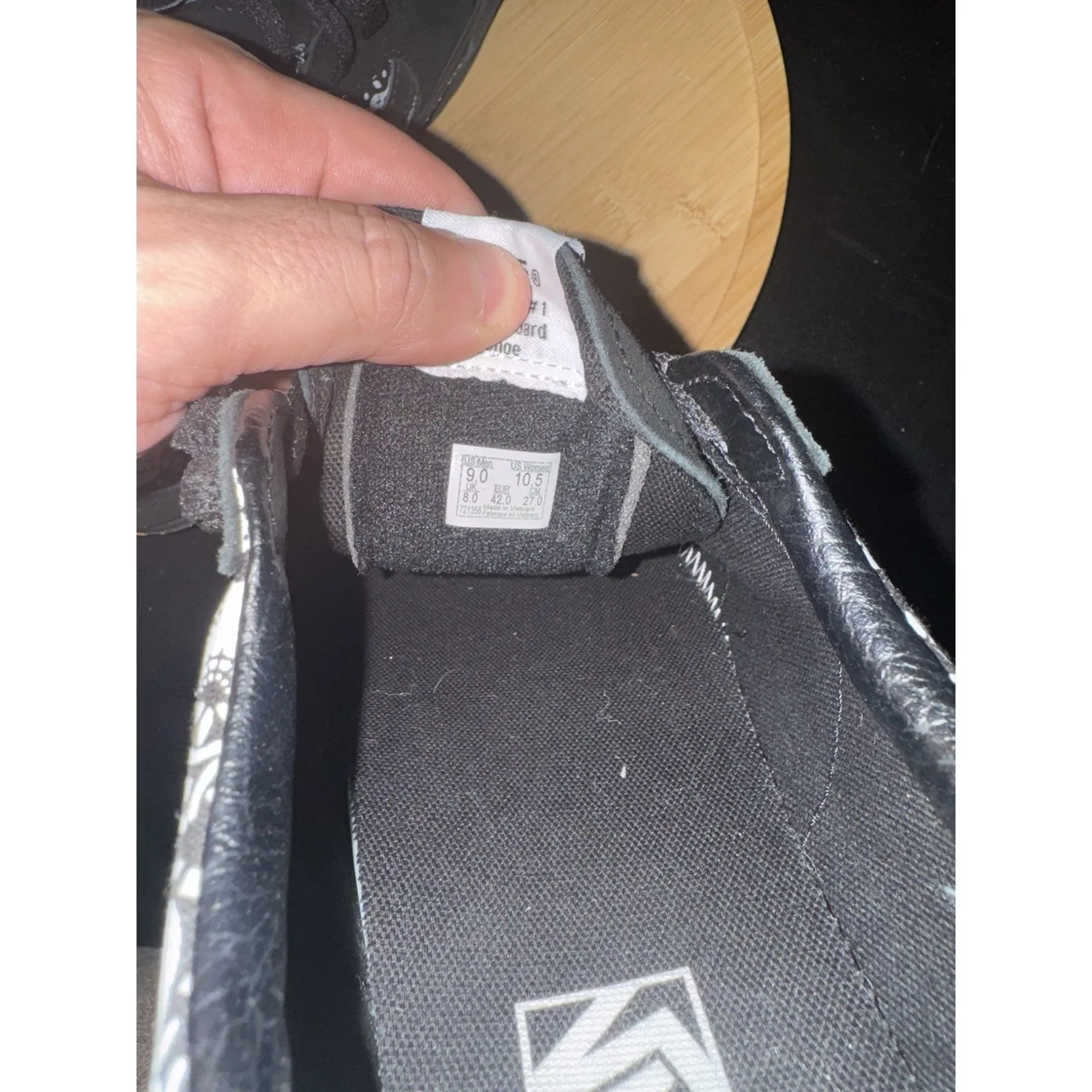 VANS SK8-Low Dia De Los Muertos Sugar Skull Black Sz 9 M Sz 10.5 W Sneakers Rare - Image 4