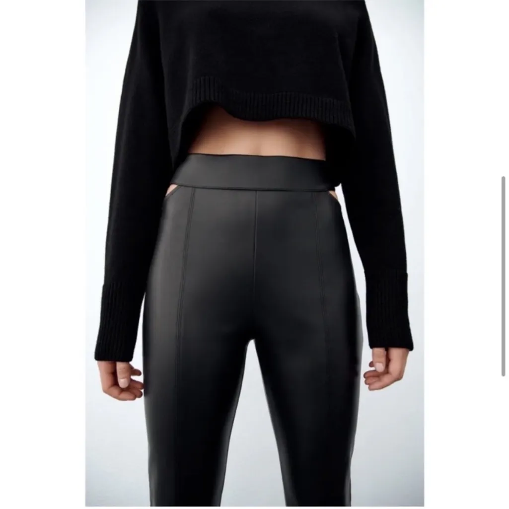 ZARA Faux Leather Leggings with Side Cut Out Detail Back Zipper Black Size L - Image 6