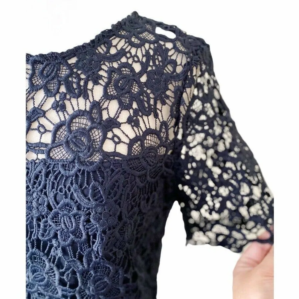 NANETTE LEPORE Floral Blouse Cut Lace Short Sleeves Navy Blue Top Small NWT - Image 7