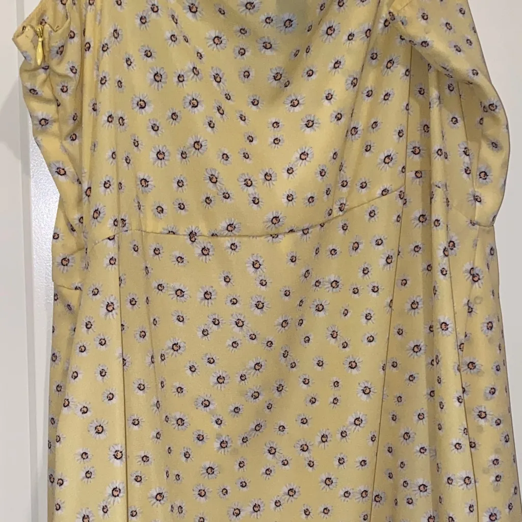 Rue21 Yellow Floral Dress - Image 5