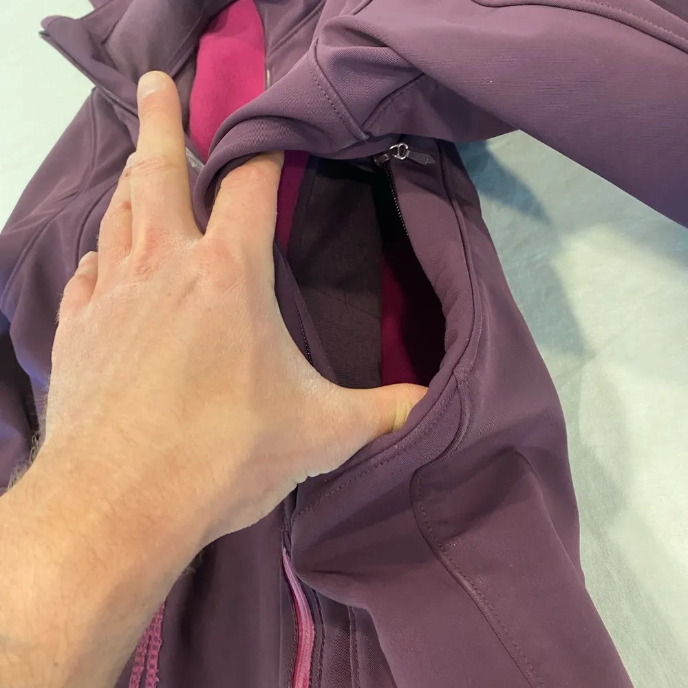 The North Face Women's TNF APEX Recco Avalanche Ski Coat - Medium - Image 14