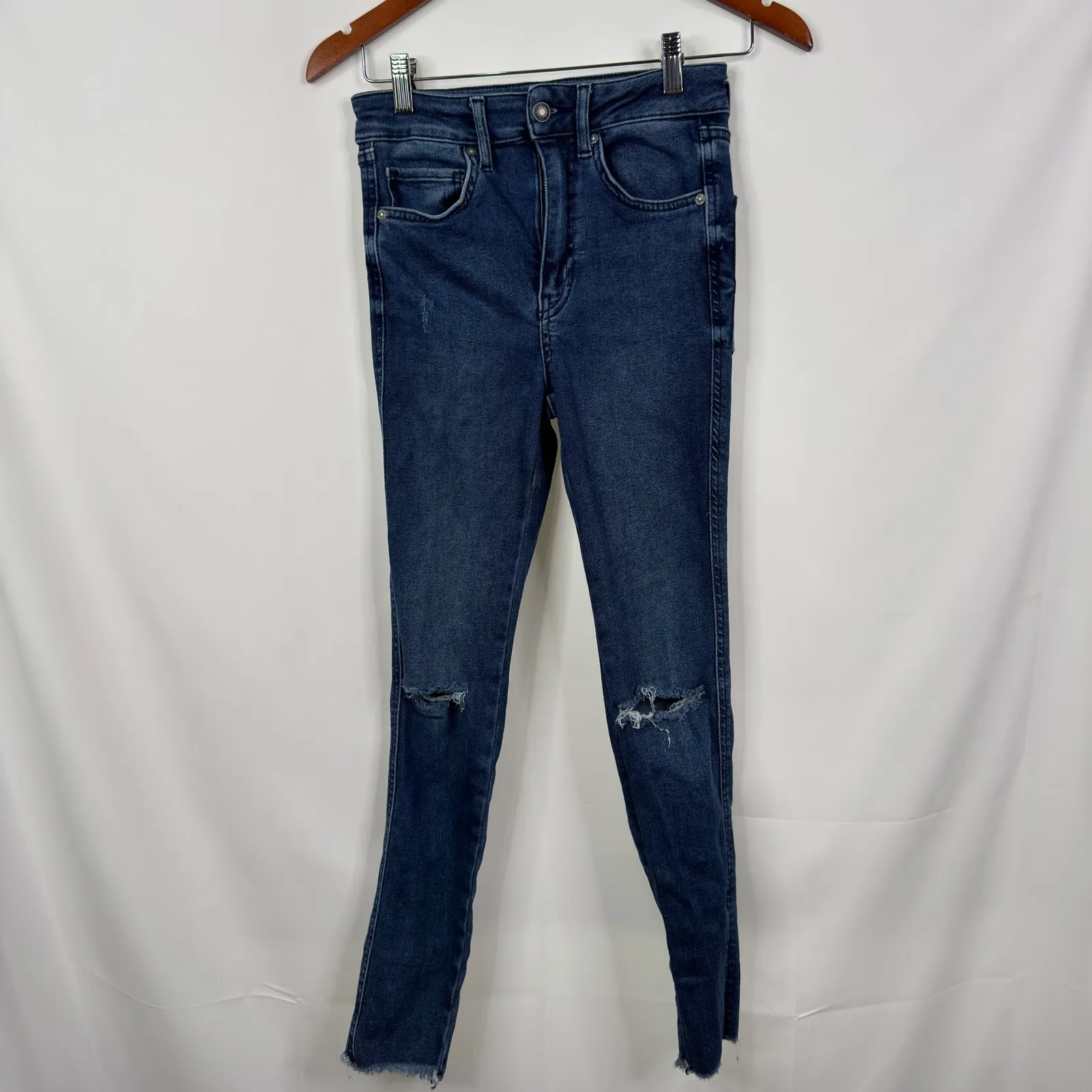 We The Free Denim Jeans Women Size 27 High Rise Skinny Ripped Frayed Blue - Image 3