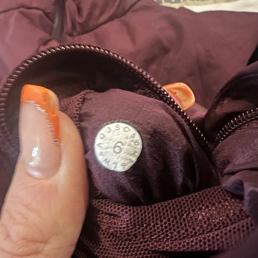 Lululemon LIKE NEW  down for it all jacket. Dark adobe size 6 - Image 4