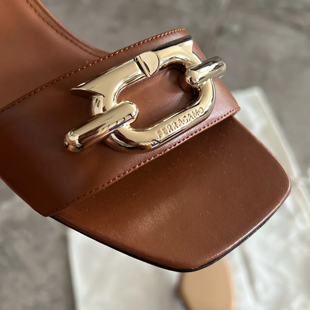 Ferragamo Priscilla Gancini Leather Ankle Strap Sandals, NEW, Size 7.5 - Image 10