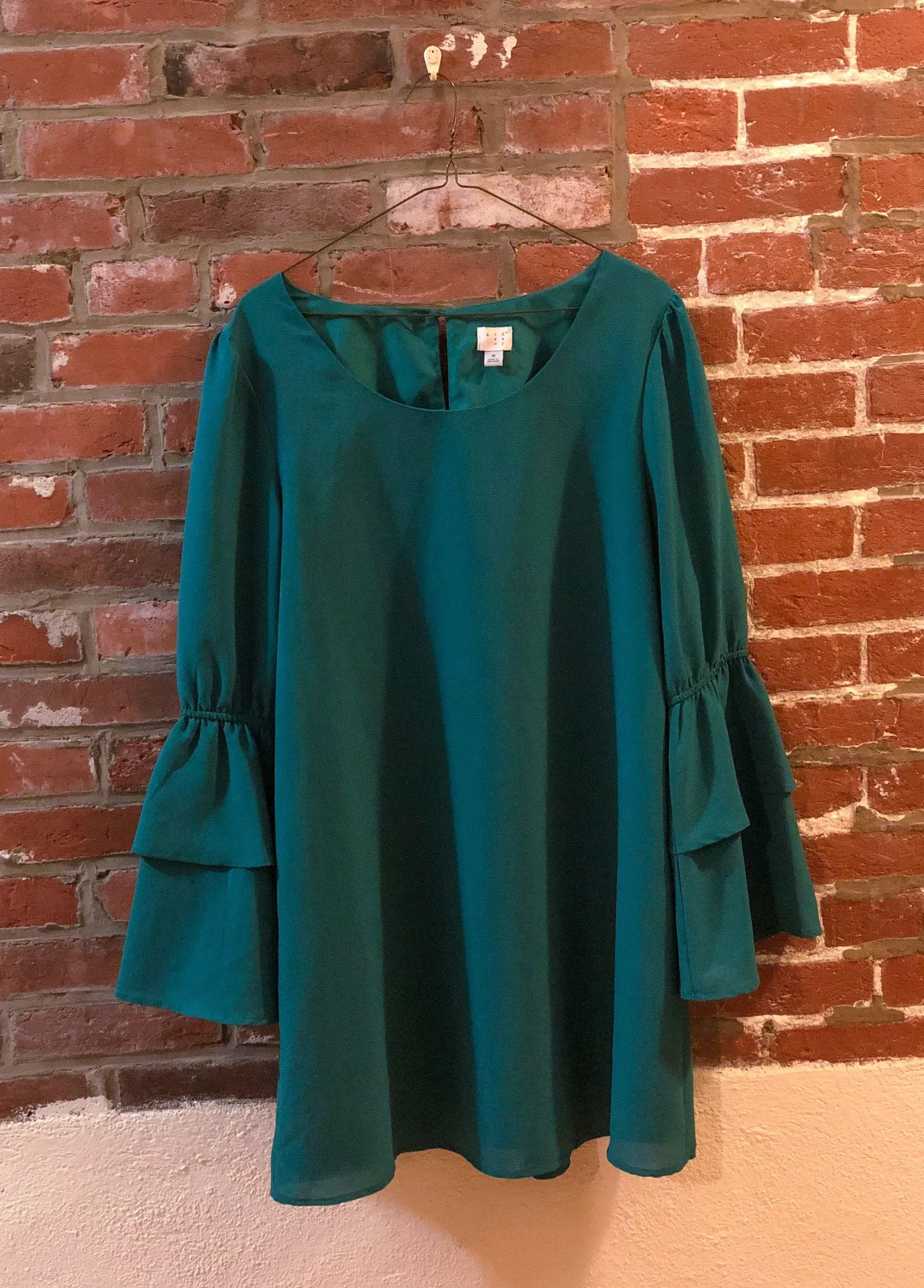 Green Bell Sleeve Dress - Image 7