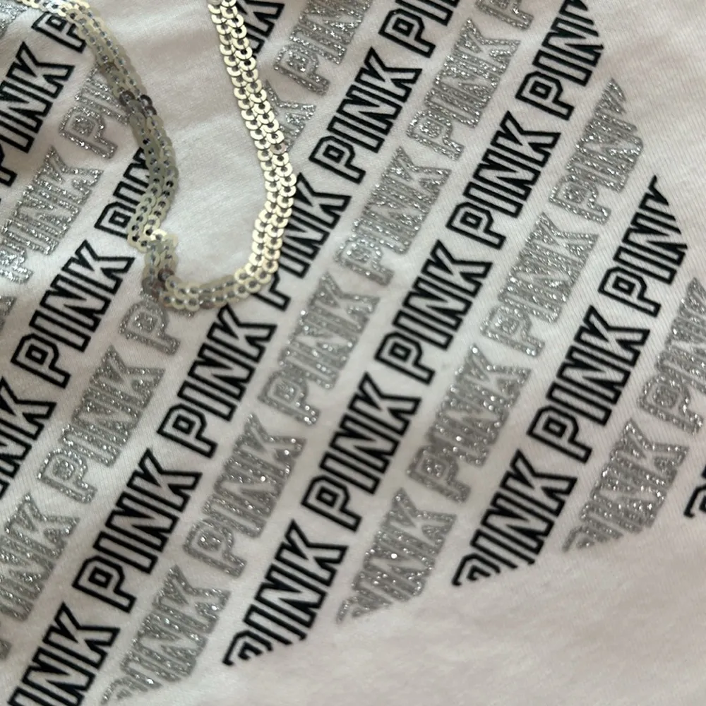 Pink By Victoria’s Secret Sparkle Signature Dog Crew Neck Tees Size Medium - Image 7