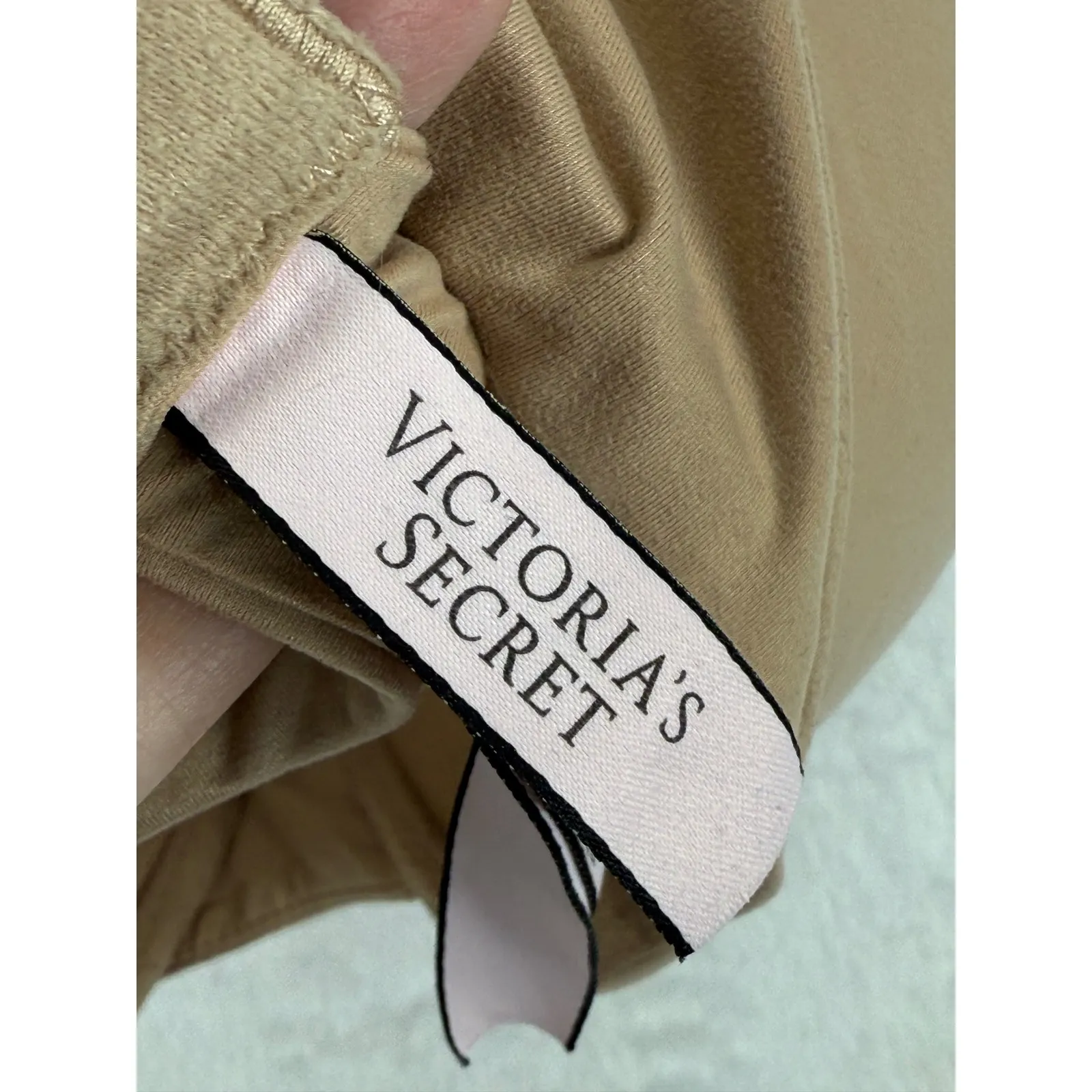 Victorias Secret Body Perfect Shape Bra 32DDD Nude‎ Beige Full Coverage - Image 4