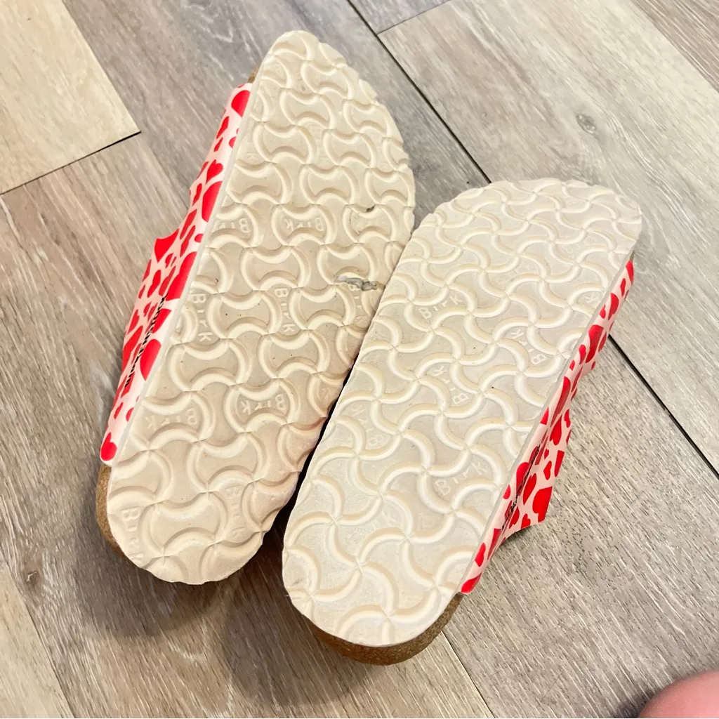 Birkenstock Arizona Hearts Sandal Rare - Image 5