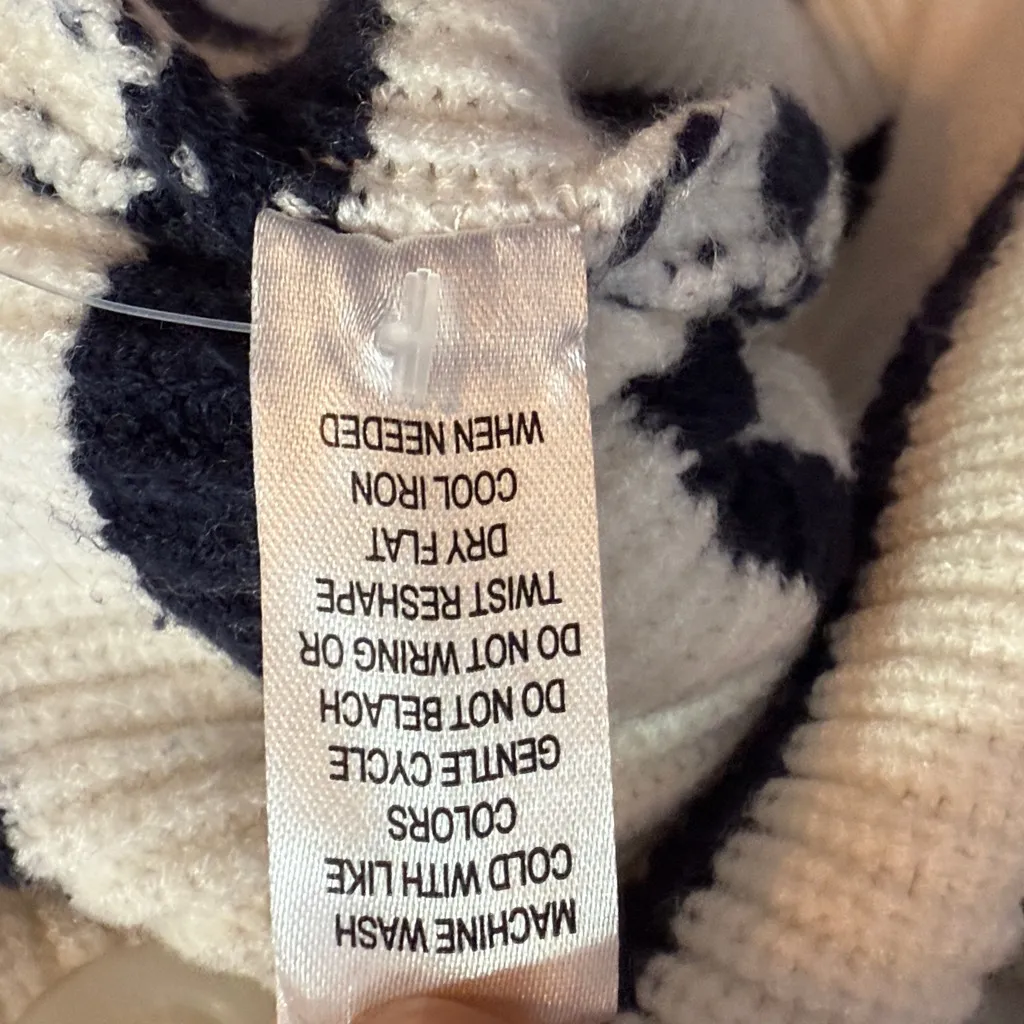 Evereve Isabel Hoodie Lady Like Knit Button Hooded Cardigan W1939 Sz L - Image 11