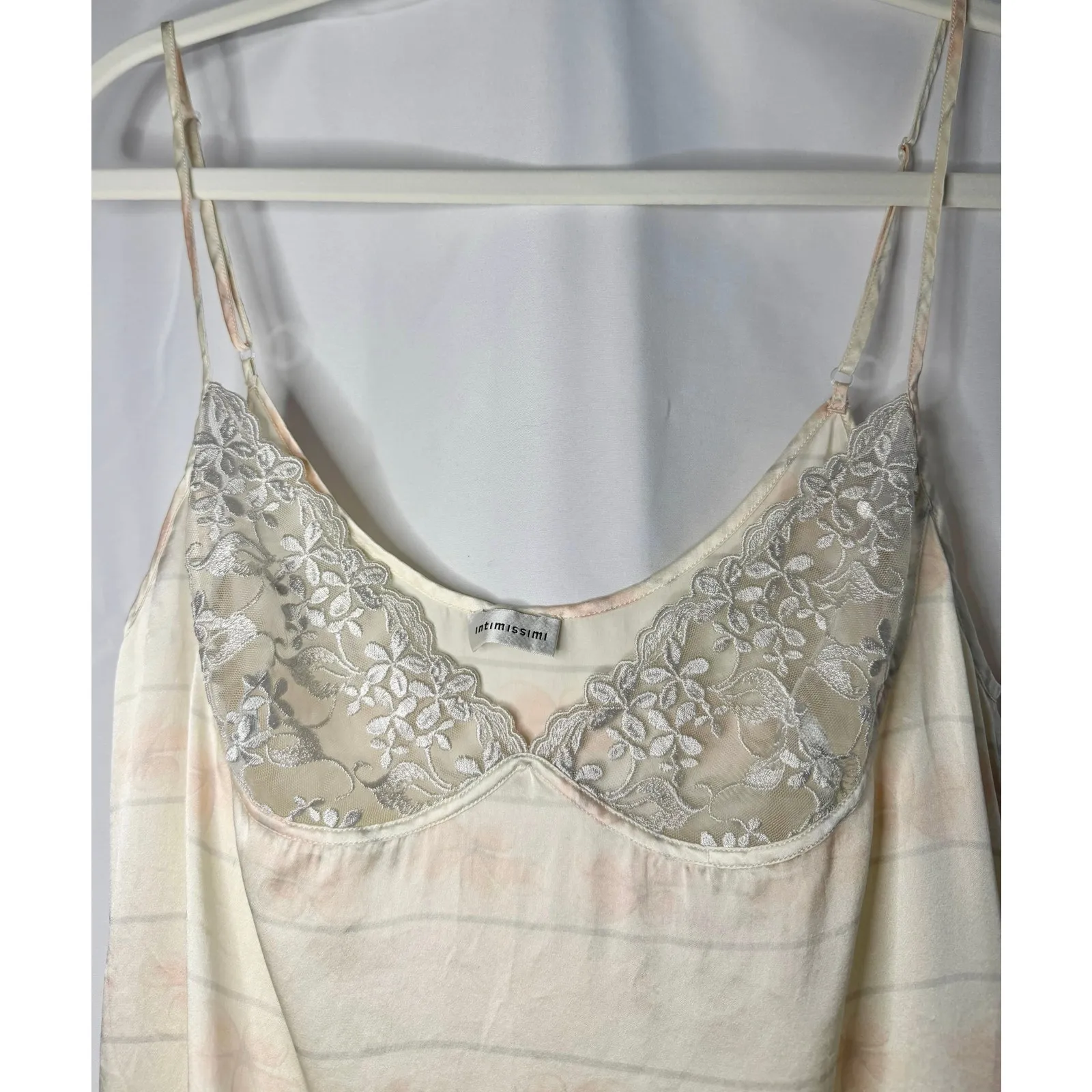 Intimissimi Lace and Silk Top Camisole sz. M White Size M - Image 3