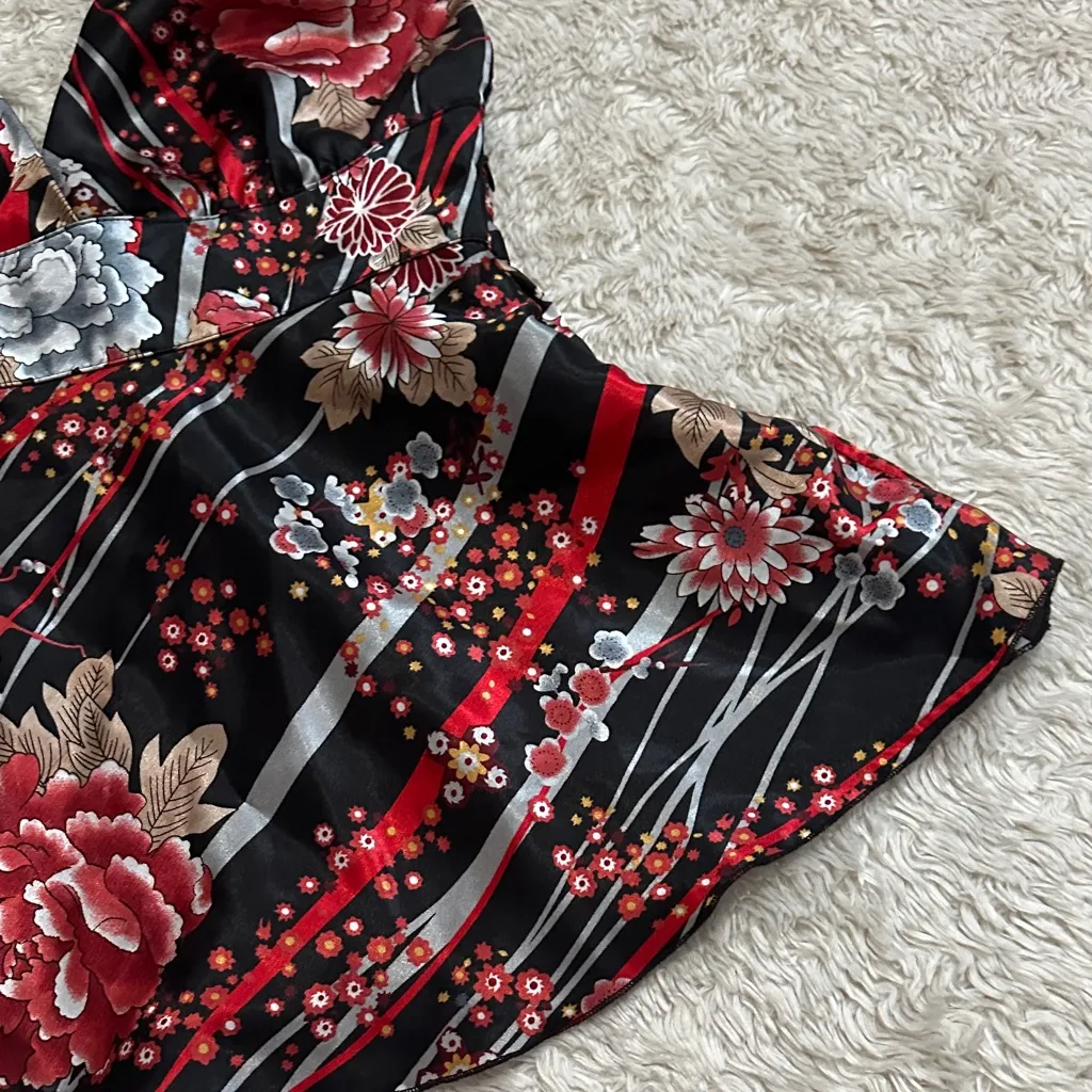 Vintage 90s Satin Floral Halter Top with Red and Black Accents - Image 4